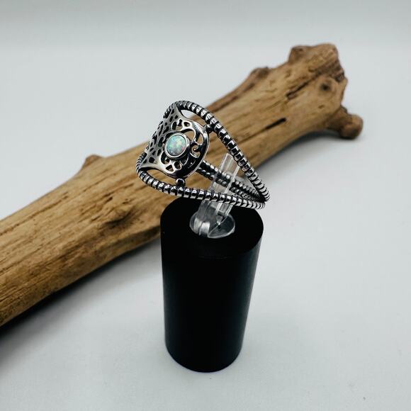 Sterling Silver Lab Opal Hamsa Ring - Picture 3 of 7